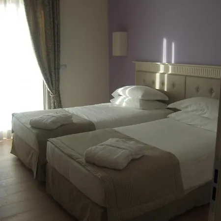 Hotel Girifalco Massa Marittima