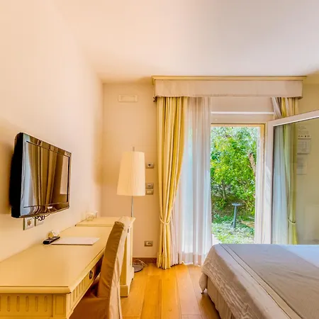 Hotel Girifalco - Nature & Relax Massa Marittima